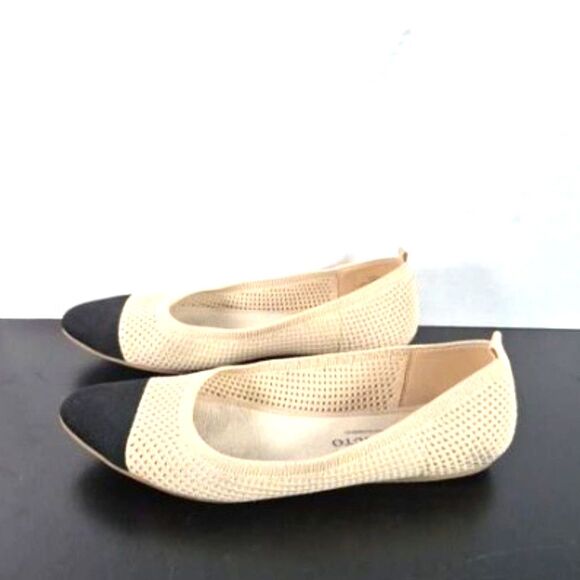 Vince Camuto Women's Beige and Black Ballet Flats, Size 11M - Picture 2 of 7